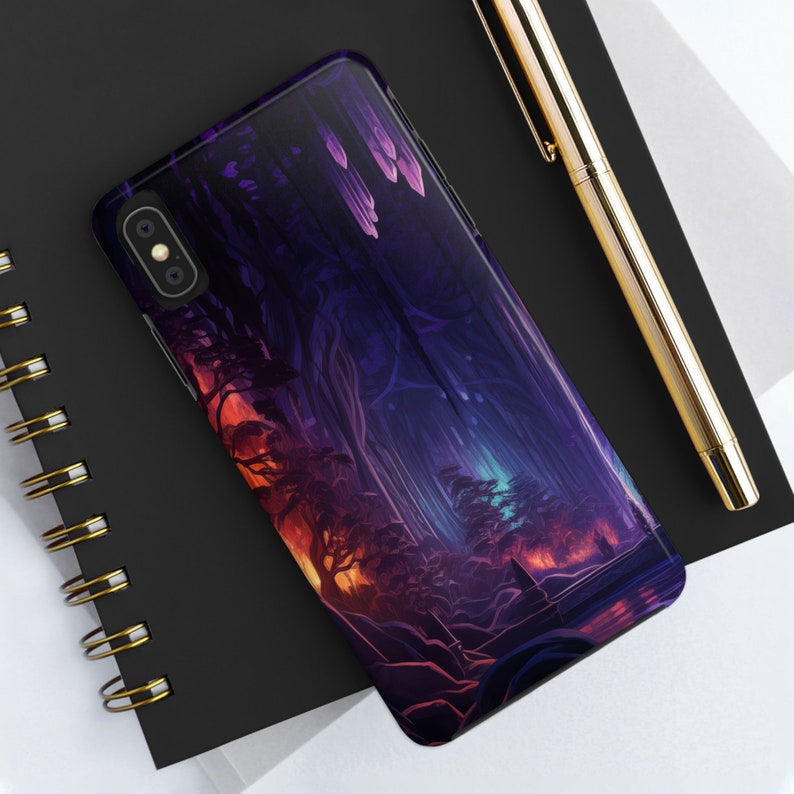 iPhone-hoesje Enchanted Cave, stoere iPhone-hoes, gotische iPhone-hoes, schattig iPhone-hoesje, paars iPhone-hoesje afbeelding 2
