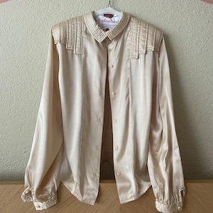 1940s Ivory Satin Bedjacket with Art Deco Details * XS