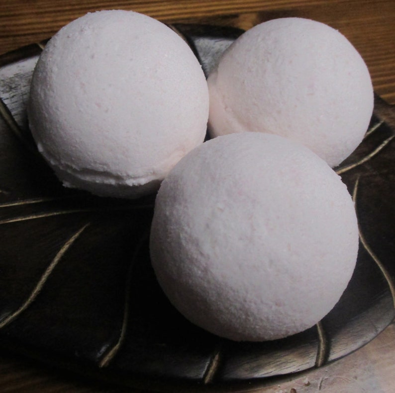 Homemade Bath Bombs Gift for her Scented Bath Bombs Variety of Colors and Scents Bath Bomb Gift image 3