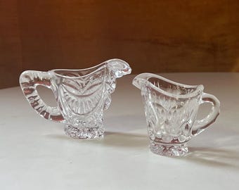 ヴィンテージ ミニ鉛クリスタル製 小さなクリーマーピッチャー 2個セット