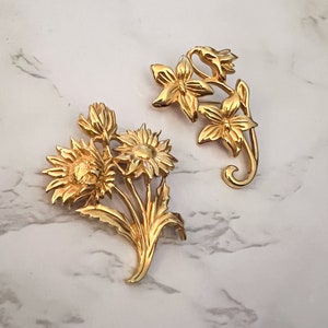 Vintage Set of 2 Flower Bouquets Sunflower Daisy Brooch Pins Brooch