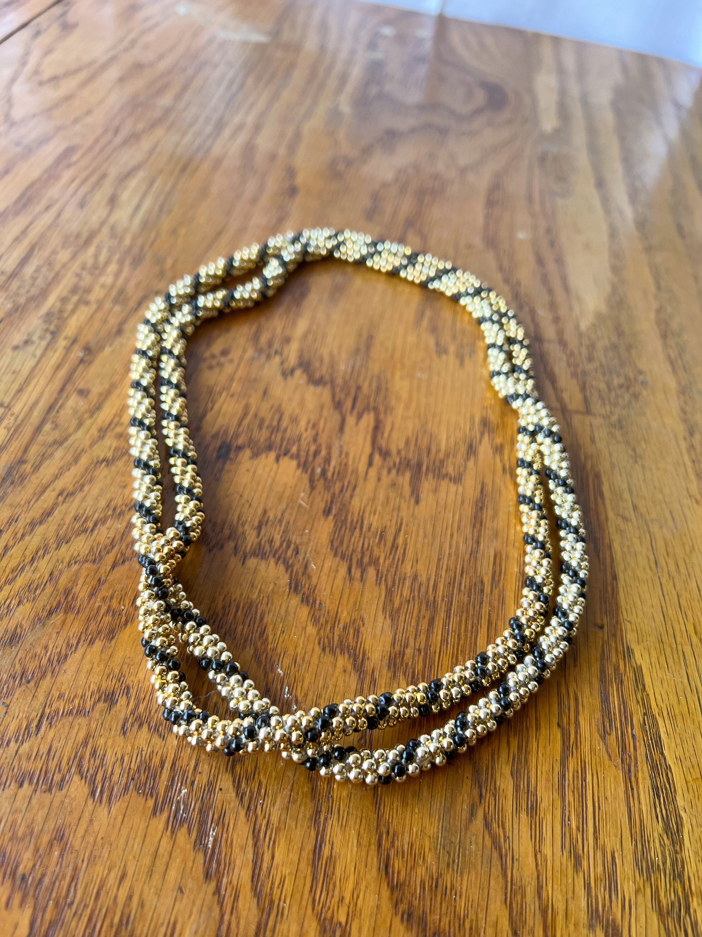 Vintage Twist Bead Necklace Canada