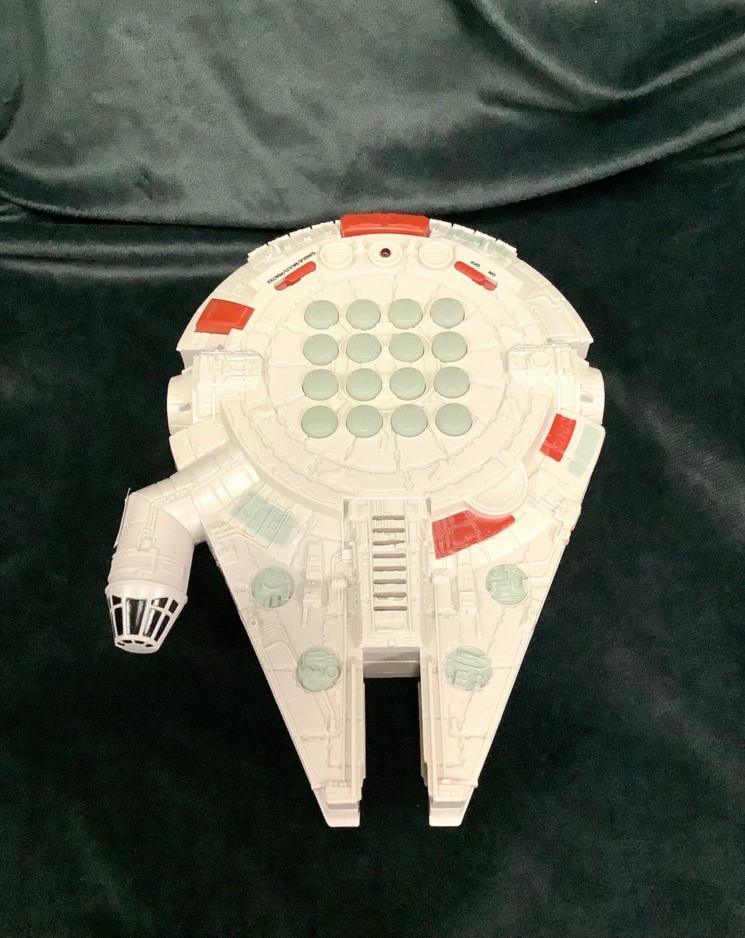 1997 STAR WARS MILLENNIUM Falcon sounds of the Force Memory Game - Etsy