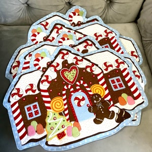 Set of Four NICHOLAS KOHLS Gingerbread House Holiday Placemats