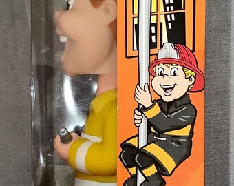 【FUNKO NIDDLE NODDLE】 FIREMAN FUNKO Fireman NIDDLE NODDLE Bobblehead NIB m311 | eBay