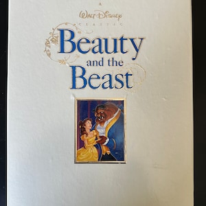 UNOPENED Walt DISNEY&#39;s Classic Beauty and The Beast Delux Video Edition Box Set