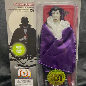 2019 Eight Inch MEGO Corp. Exclusive Glow In The Dark DRACULA Horror Figure