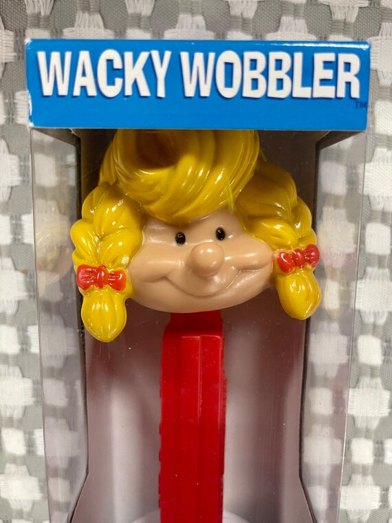 FUNKO wacky しょぼかっ wobbler 首振り PEZ 限定