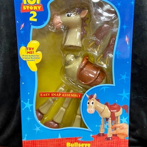 Unopened 2000 Toy Story 2 BULLSEYE MODEL KIT Snap Assembly