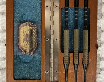【ヴィンテージ】Accudart Darts 真鍮ダーツ3本セット ケース付き Vintage Accudart Set of 3 Darts With Original Wood Carrying Case