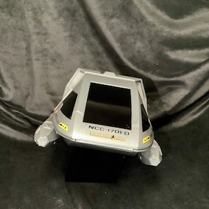 Vintage 1997 STAR TREK &quot;Shuttlecraft 15 Magellan&quot; CD Case