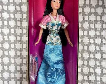 1998 Disney Mulan Barbie Doll