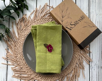 100% French Linen Napkins -18 x 18 inch, Set of 4 - Stonewashed Pure Linen - Handcrafted with Mitered Corners - Great Gift (Lima Green)