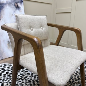 50 Ways to Repurpose Your Clutter