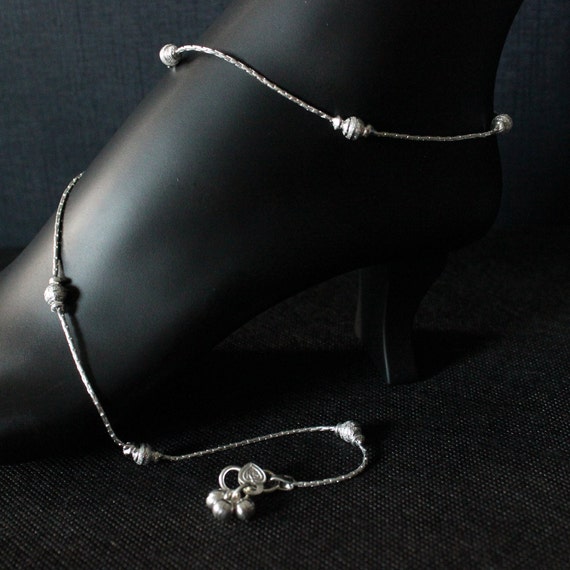 Silver Designer Anklets for Women Fancy Light Weight 10 Inches 1