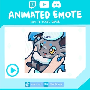 Puede incluir: Un emote animado con una criatura de dibujos animados con pelaje azul y gris, sostenida en manos. La imagen incluye el texto "ANIMATED EMOTE" e iconos de redes sociales. También es visible el nombre de la tienda Etsy "NanCstore".