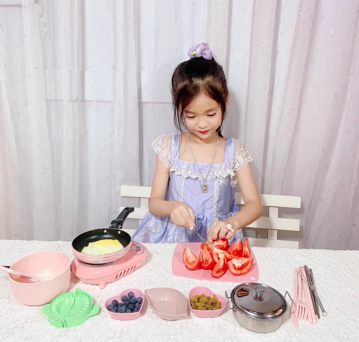 Kipiq Iron Real Miniature Cooking Set for Kids (Set of 12) with