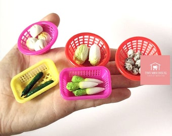 Miniature Food Washing Basket Set: Dollhouse Kitchen Accessories