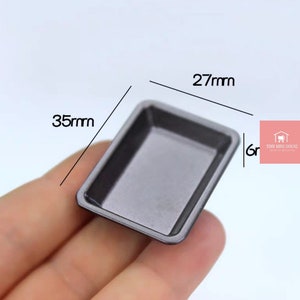 Real Miniature baking: Real Mini Baking Cake Pan Tray For you mini kitchen or Dollhouse Miniature