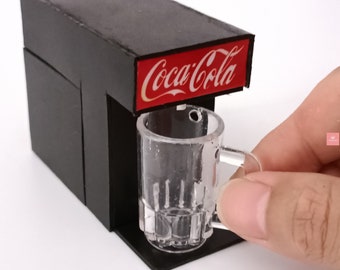 Prawdziwy, działający miniaturowy dozownik wody gazowanej: Kuchnia w domku dla lalek