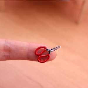 Real Miniature Scissor for dollhouse kitchen can real cut