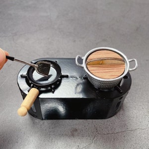 Real Miniature Cooking Stove Can Cook Real Tiny Food Perfect for Your Tiny Kitchen Or dollhouse collection.