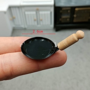 Real Miniature 1:12 Pan For Real Mini Cooking Kitchen Or Dollhouse Accessories