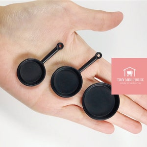 Real Cooking Miniature: Tiny Cooking Pan For Miniature Food Cooking Or Dollhouse Miniature Kitchen.