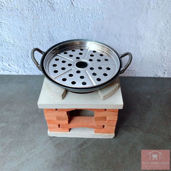 Real Miniature stainless steel cooking steamer plate and Lid for real mini kitchen cooking food.