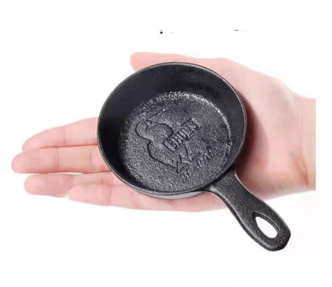 Skylety 10 Sets Mini Cast Iron Skillets Small Black Cast Iron Skillet Mini  Sizzling Plate Cast Iron Skillets Mini Frying Pan Cast Iron Set with Oil