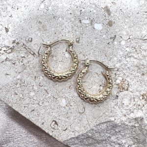 14k Yellow Gold Hollow Hoop Earrings, 14k Solid Gold Fancy Hollow Huggie Hoop Earrings, Elegant Earrings, Gift for her/women