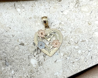 14k Tricolor Gold Heart Pendant with Flowers