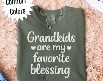 Muttertagsgeschenk für Oma Shirt, Comfort Colors Oma Shirt, Geschenk von Enkelkindern, Nana Mimi Gigi Tee