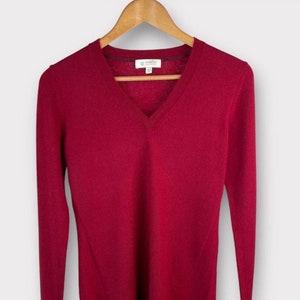 Cashmere  V neck sweater  sizes small, red  cashmere sweater small  cashmere ,  fall and winter clothing , gift for her