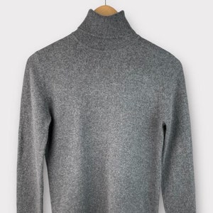 Cashmere Turtleneck Sweater: Charcoal Gray Cable Knit (XSmall)
