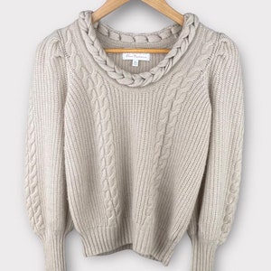 Cashmere crew neck sweater sizes Xs,  cashmere cable knit chunky  sweater sizes X small color beige, fall and winter clothing, gift for her.