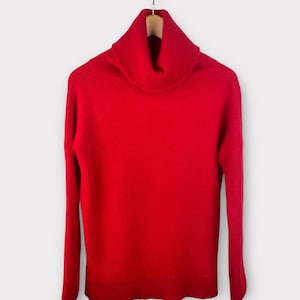 Cashmere cable knit  turtle neck sweater sizes Large, Red cashmere sweater fall, woman cashmere jumper, fall and winter knit clothing,