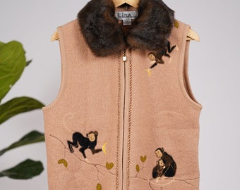 Vintage wool Vest  size L, vintage monkey woman's vest. ideal for spring.