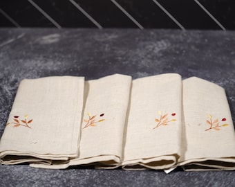 Linen cloth napkins, set of 4 embroidered linen napkins, minimalist table cloth napkins, , embroidered table napkins.