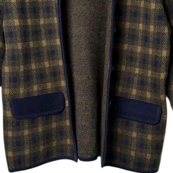 Vintage Plaid Wool Cropped Jacket: Oversized Coll… - image 7