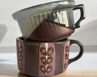 Handmade Stoneware Soup Mug: Retro Floral Pottery Bowl