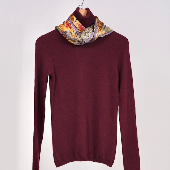 Henri Bendel Cashmere Turtleneck Sweater - Burgundy Size  display picture 2