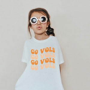 Youth Tennessee Shirt Retro Gameday Tshirt for Kids TN Apparel Cute Trendy Kid Clothing Vintage Tennessee T-shirt Wavy Font Clothing