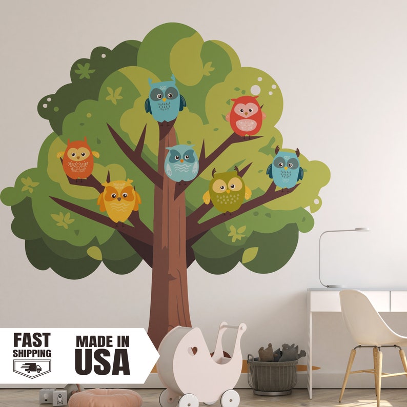 Cartoon Style Tree with Owls Set image 1
