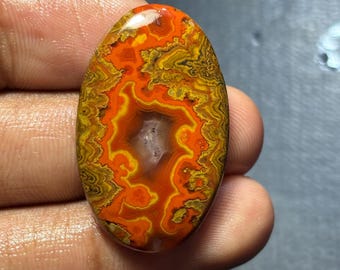 Hand-Polished Seam Agate Cabochon | Earthy Jewelry Stone