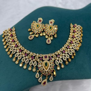 CZ Diamant Halskette Set: Kemp Rubin Indischer Brautschmuck