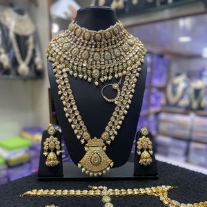 Anushka sharma wedding necklace price top