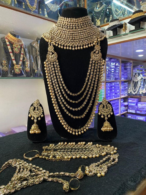 Sabyasachi Inspired/Indian Bridal Jewelry Set/Full Bridal Set/Kundan  Necklace Set/Indian Jewelry/Jhumkas/Bollywood Jewelry/Wedding Set