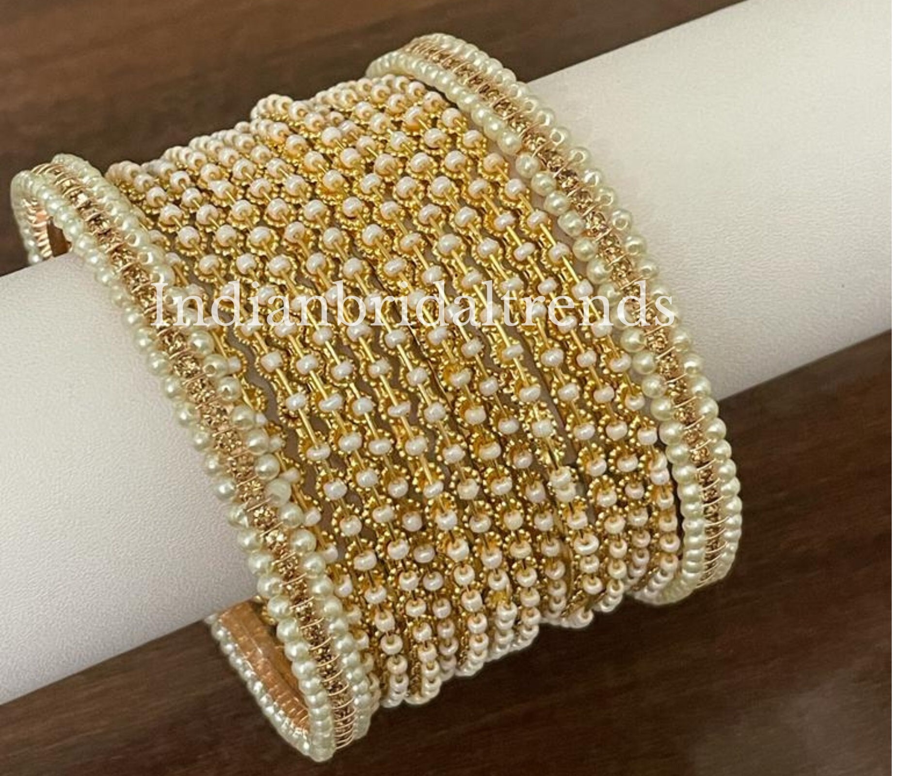 White hotsell pearl bangles