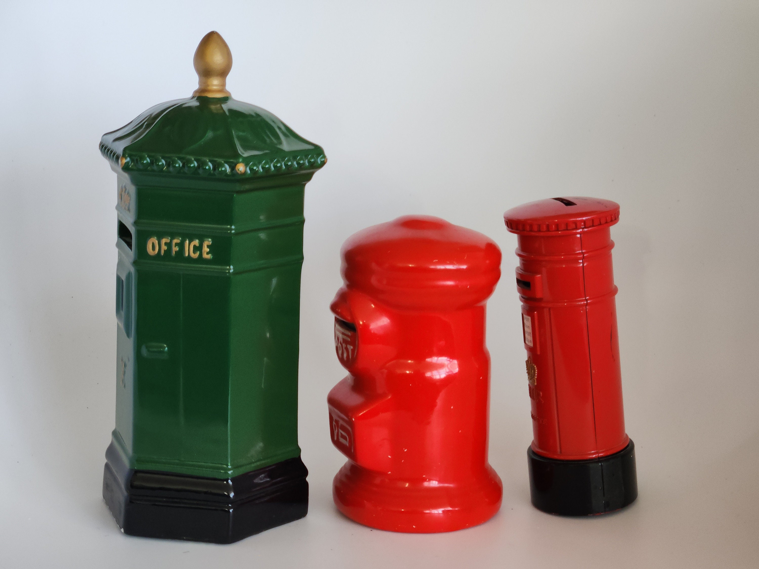 Vintage British Mailbox Coin Bank Piggy Bank Red or Green Ceramic or